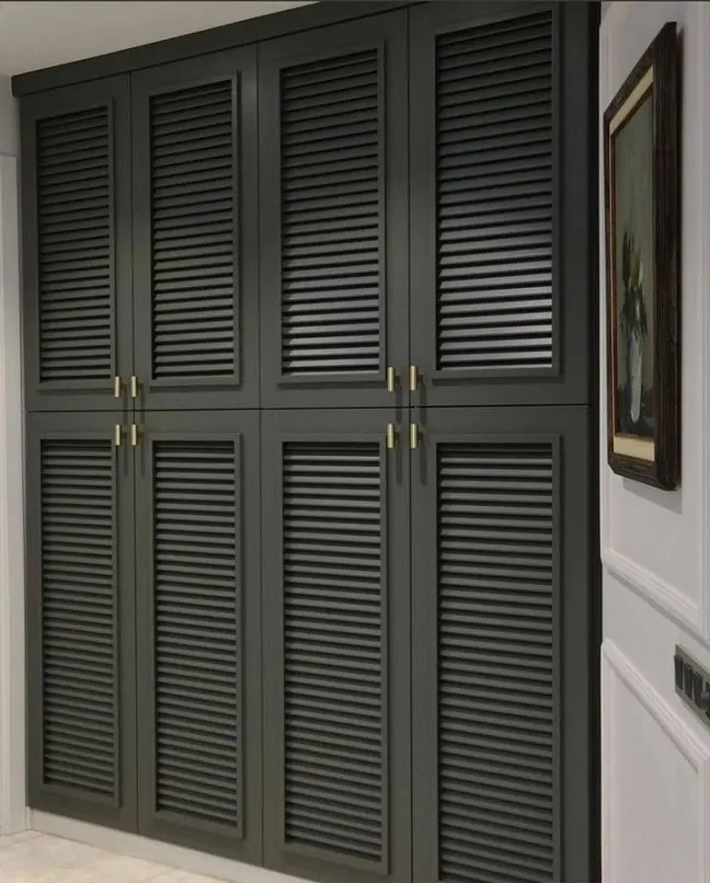 Four-Door Louvred Hall Stand Cabinet – Dark Finish, Brass Pulls